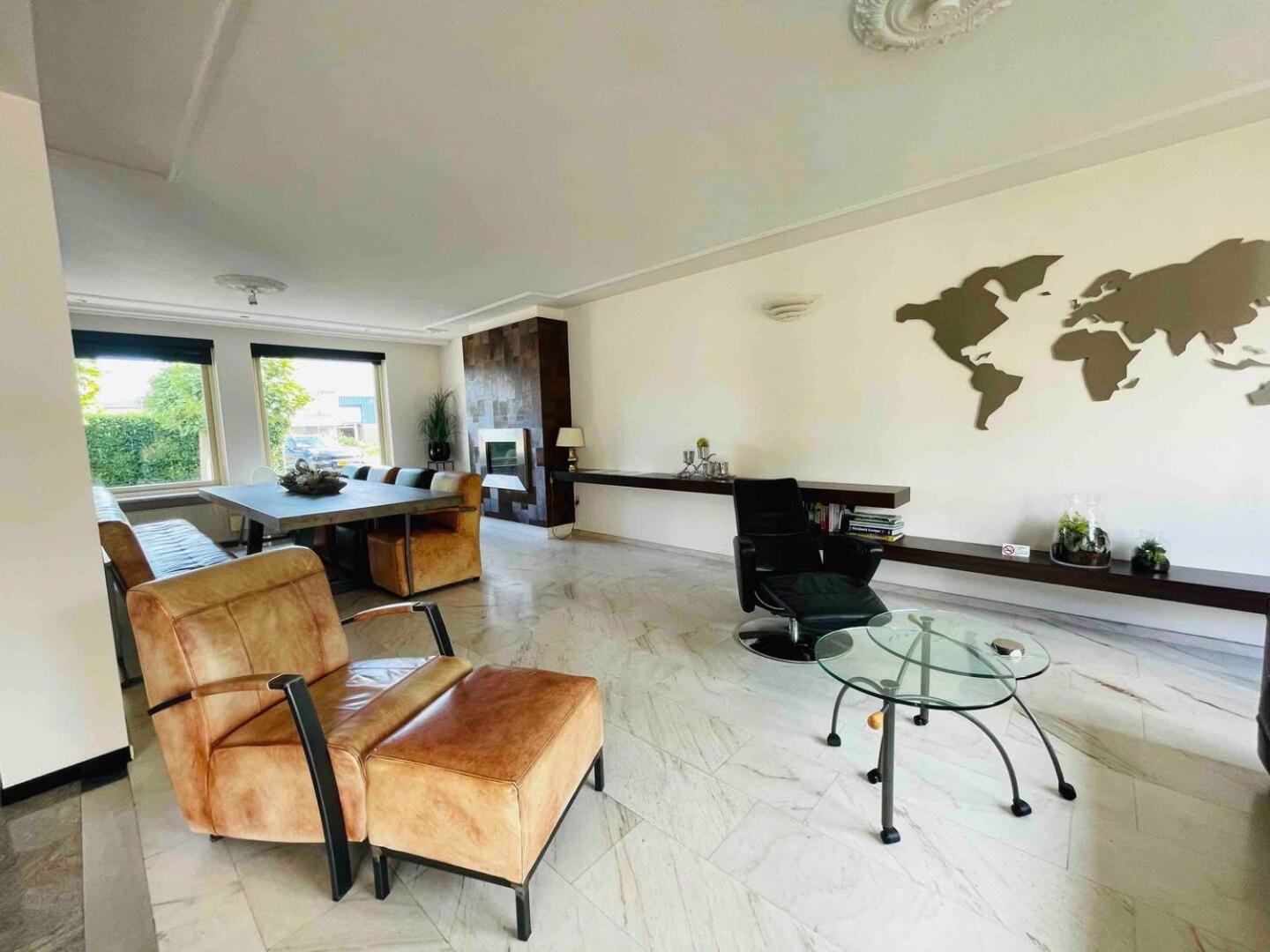 Xxl House With Free Parking & 3 Bedrooms Тілбург Екстер'єр фото