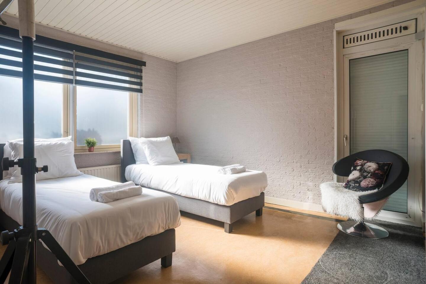 Xxl House With Free Parking & 3 Bedrooms Тілбург Екстер'єр фото