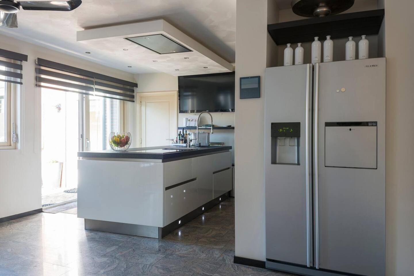 Xxl House With Free Parking & 3 Bedrooms Тілбург Екстер'єр фото